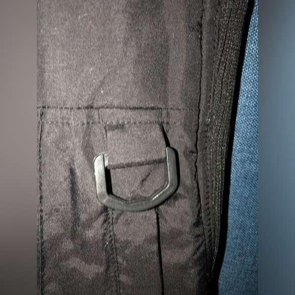 Youth “Sport Essentials” Insulated Snow Jumpsuit Pants Size 10 Black MSRP 34.99 - Picture 15 of 17